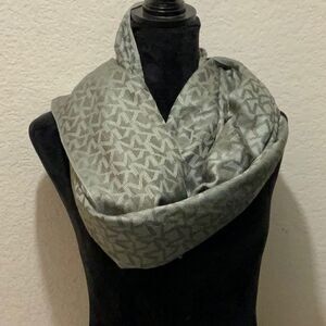Michael kors grey signature body scarf wrap 100% acrylic